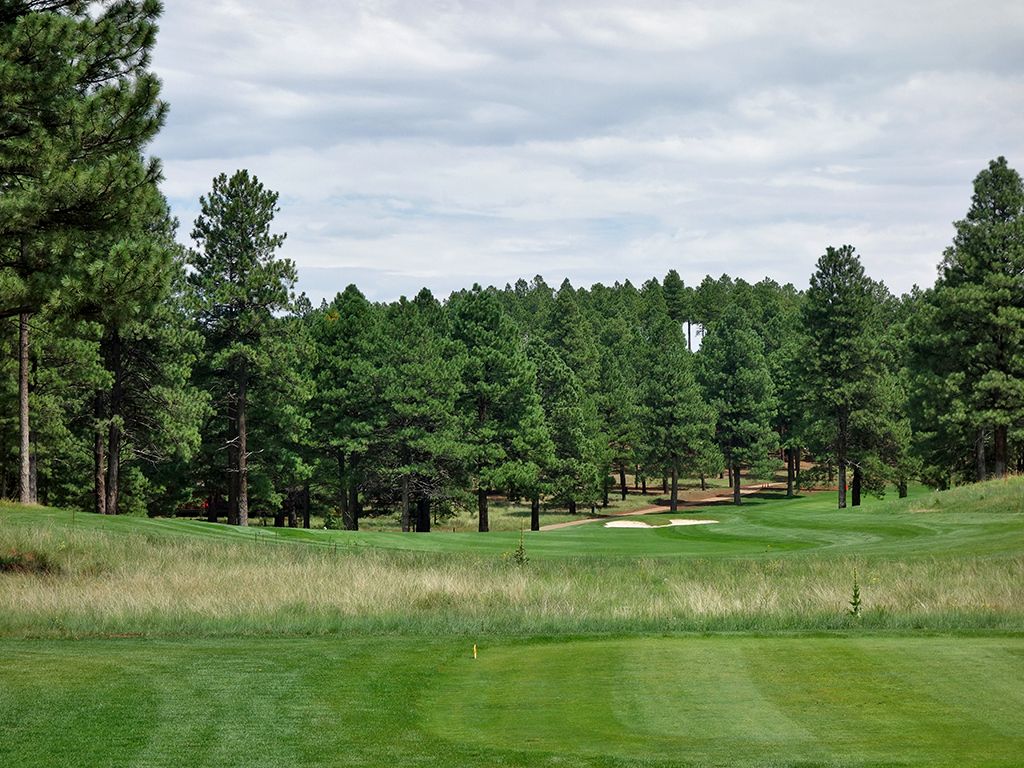 Photographs | GolfCourseGurus