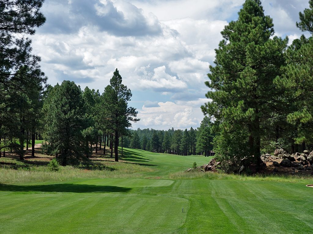 Photographs | GolfCourseGurus