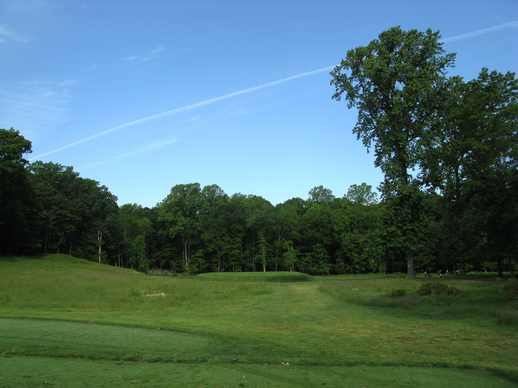 5th Hole at Yale Golf Course (147 Yard Par 3)