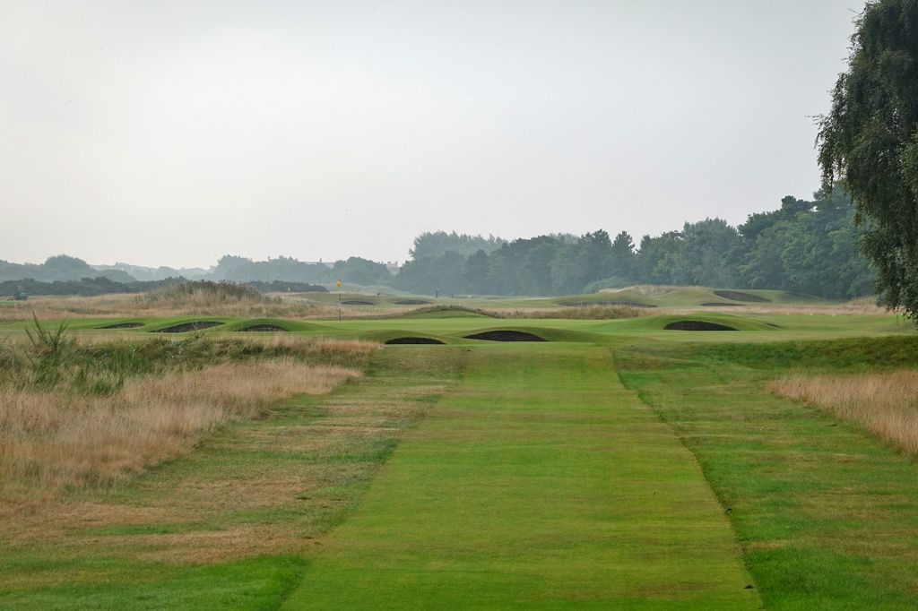 Royal Lytham & St Annes Golf Club — approach view