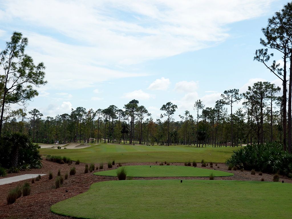 Photographs | GolfCourseGurus