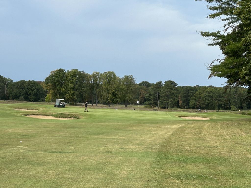 Chantilly Golf Club (Vineuil) (Vineuil-Saint-Firmin, Oise ...