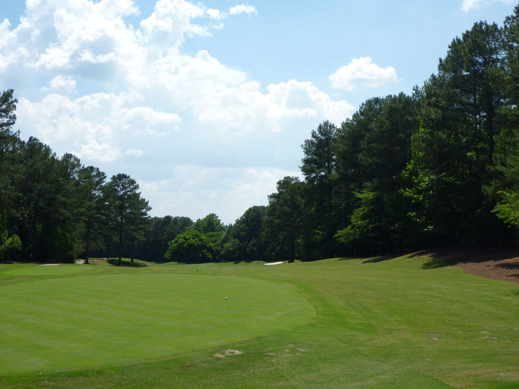 11th Hole at Golf Club of Georgia (Lakeside) (607 Yard Par 5)