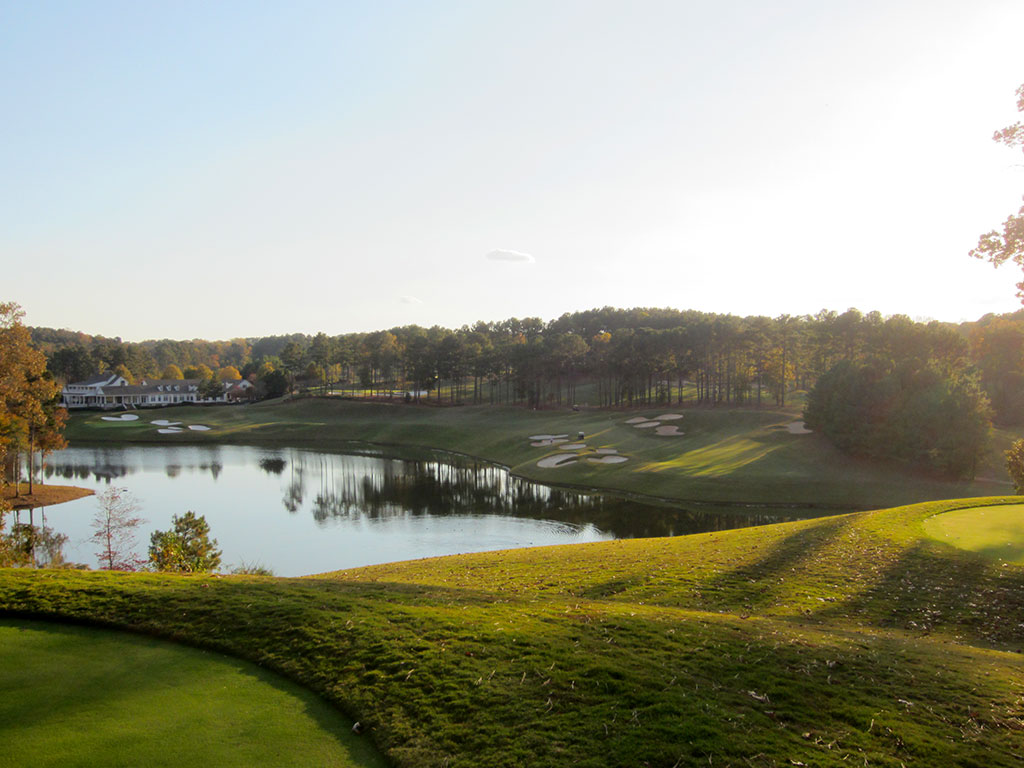 18th Hole at Hawks Ridge Golf Club (528 Yard Par 5)
