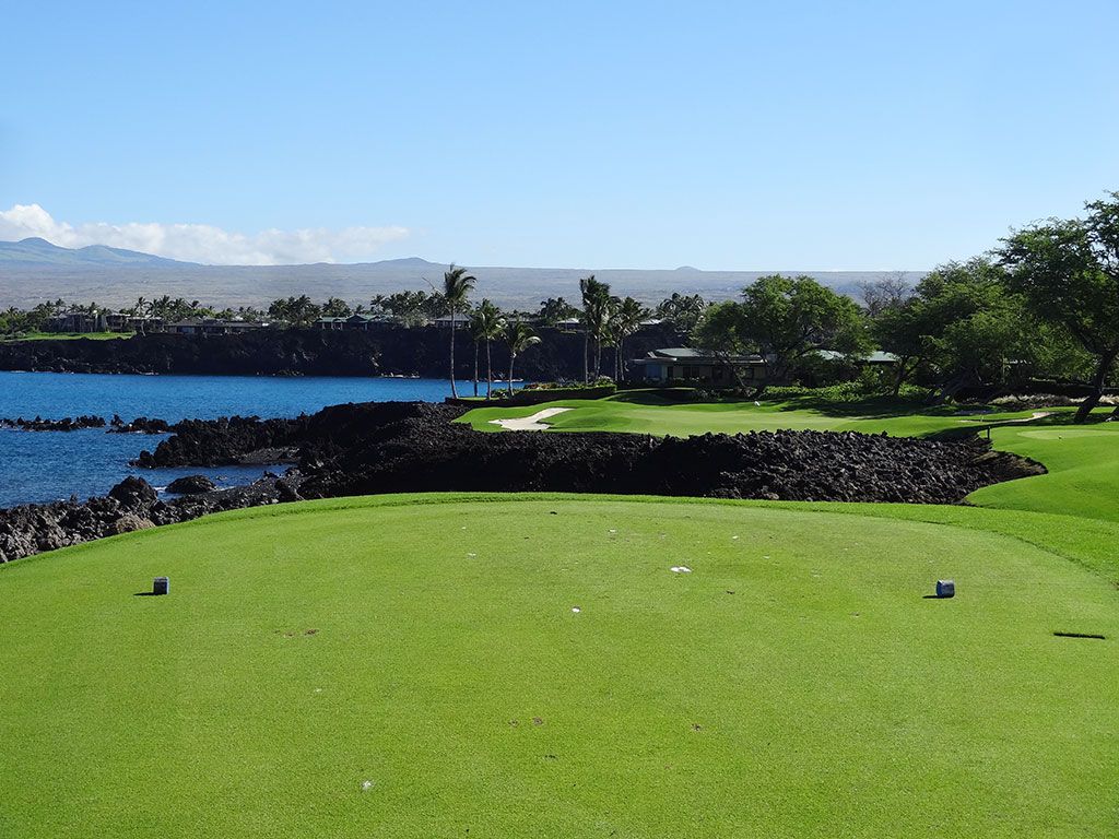 7th Hole at Mauna Lani Resort (South) (214 Yard Par 3)