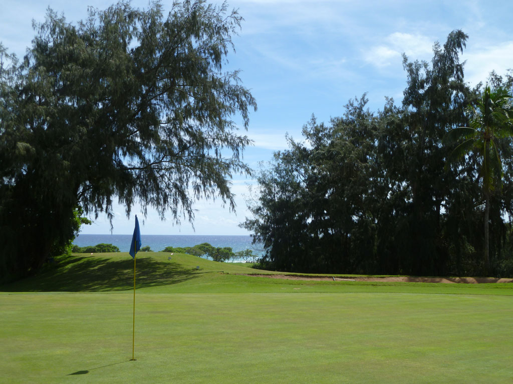 16th Hole at Wailua Golf Course (363 Yard Par 4)