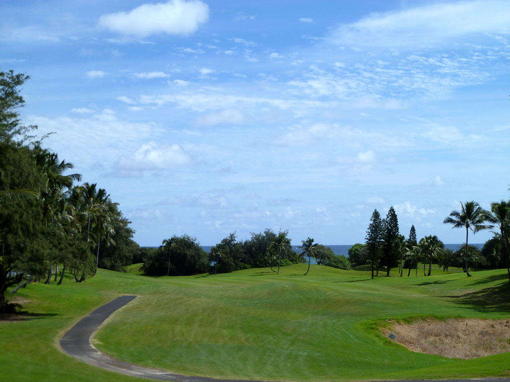16th Hole at Wailua Golf Course (363 Yard Par 4)