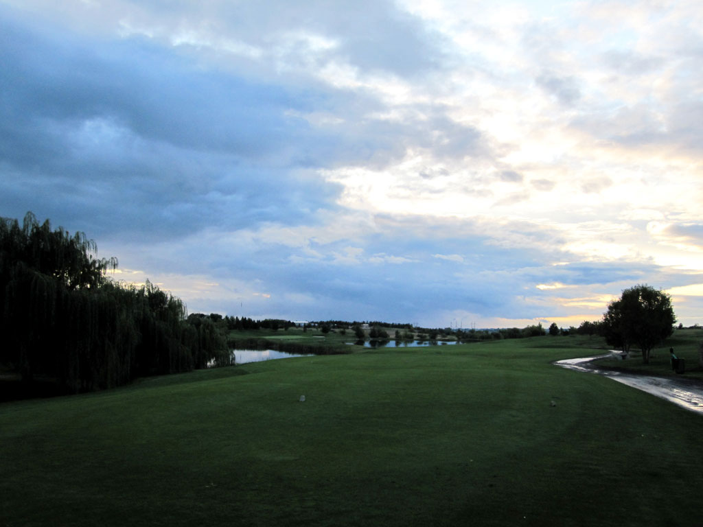 18th Hole at Falcon Crest Golf Club (479 Yard Par 4)