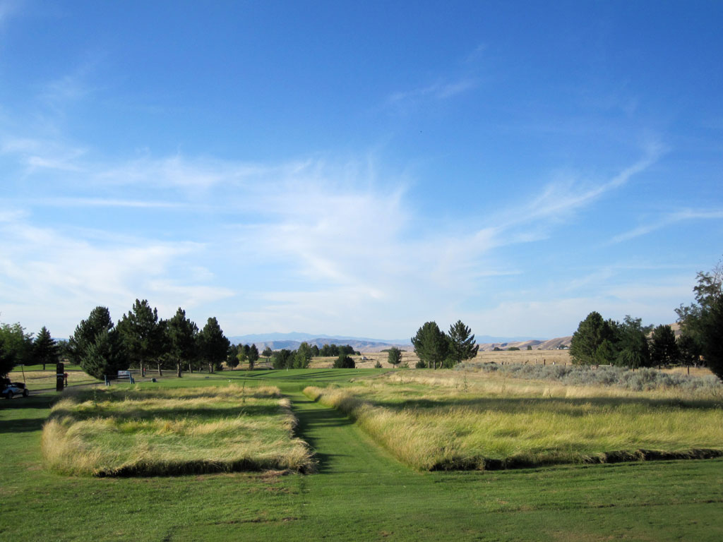 6th Hole at Scotch Pines Golf Course (430 Yard Par 4)