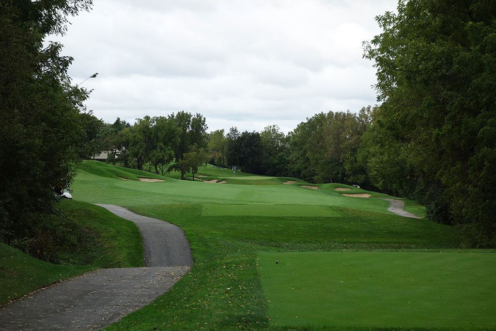 13th Hole at Cog Hill Golf and Country Club (Dubsdread) (480 Yard Par 4)