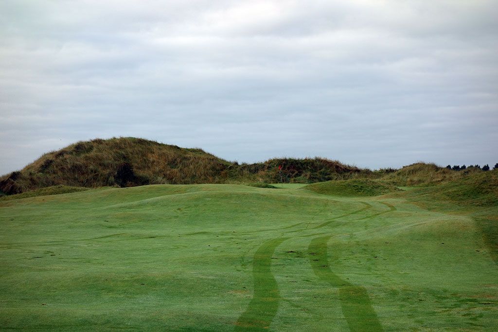 14th Hole at County Louth Golf Club aka Baltray (332 Yard Par 4)