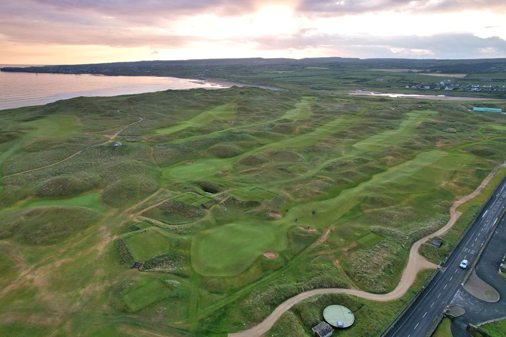 Lahinch Golf Club — links hole