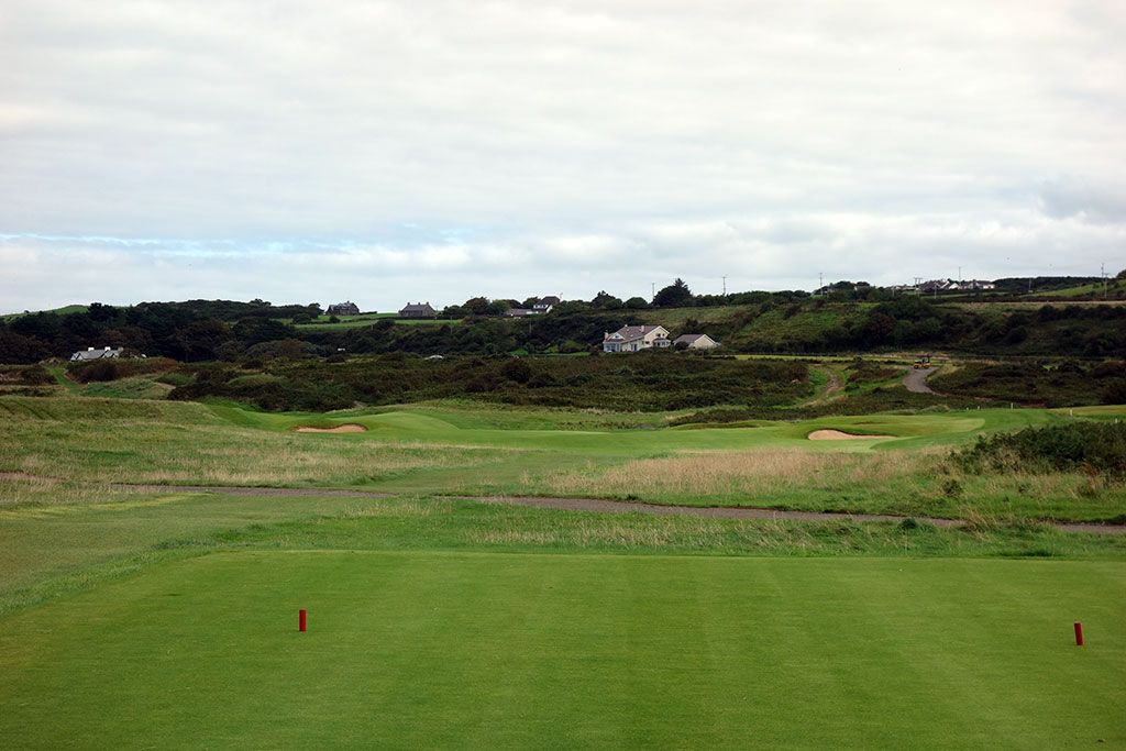 2nd Hole at Royal Portrush Golf Club (Dunluce) (572 Yard Par 5)