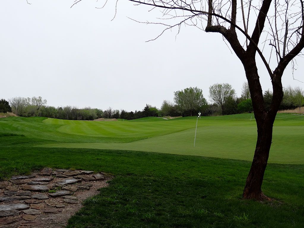 7th Hole at Flint Hills National Golf Club (439 Yard Par 4)