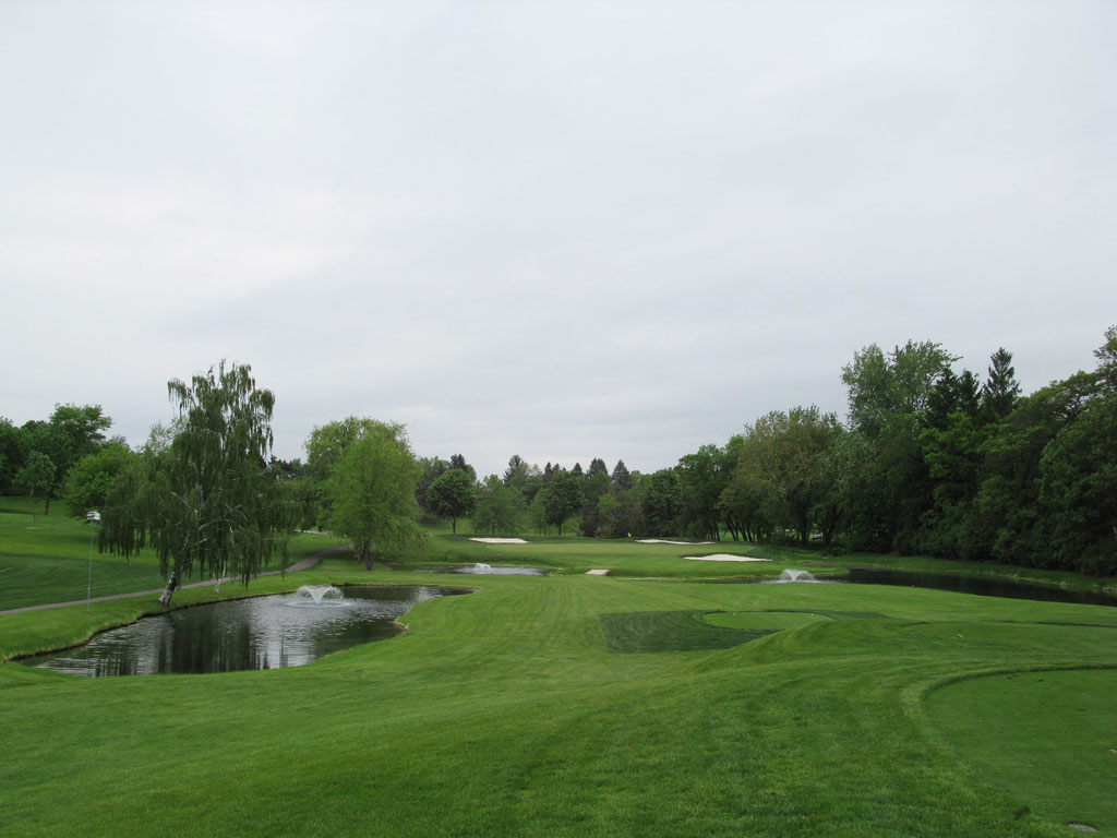 11th Hole at North Oaks Golf Club (175 Yard Par 3)