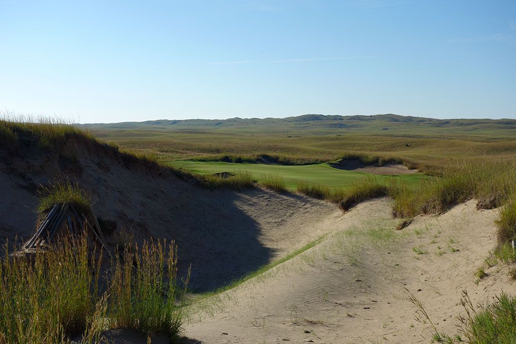 7th Hole at The Prairie Club (Dunes) (171 Yard Par 3)
