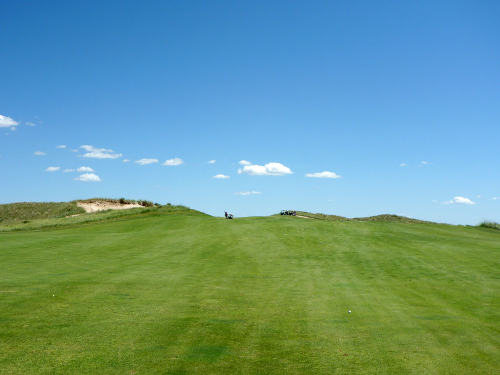 Sand Hills Golf Club (Mullen, Nebraska) GolfCourseGurus