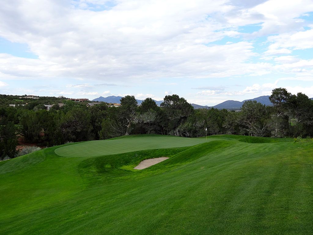 17th Hole at Paa-Ko Ridge Golf Club (419 Yard Par 4)