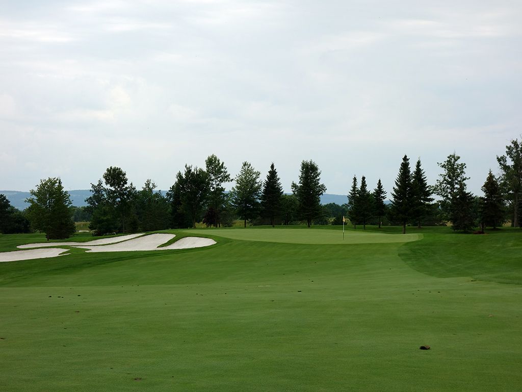 Photographs GolfCourseGurus