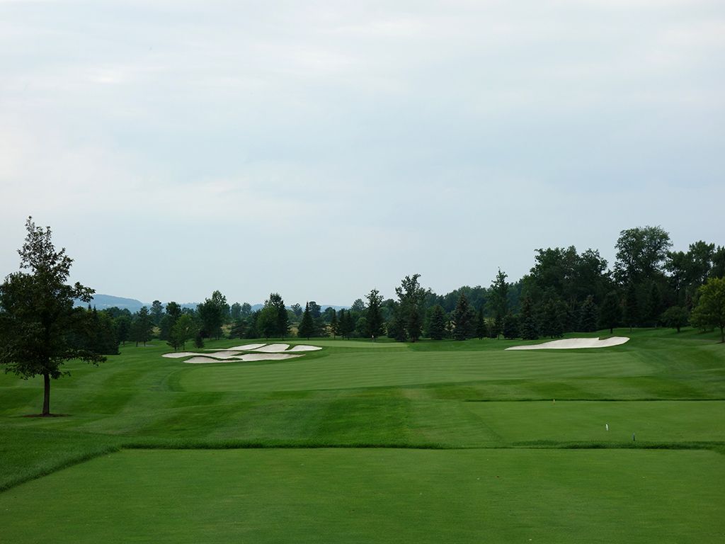 Photographs GolfCourseGurus