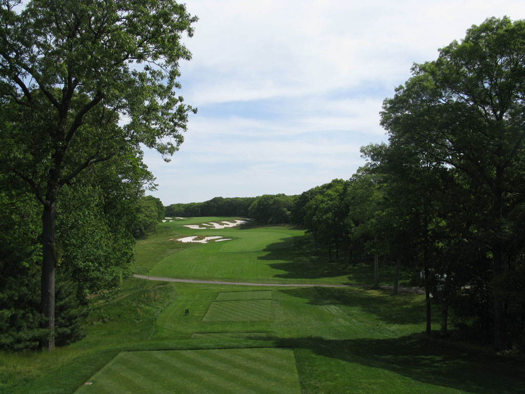 4th Hole at Bethpage State Park (Black Course) (517 Yard Par 5)