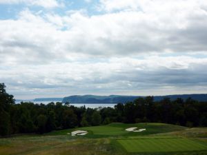 Hudson National 16th Water