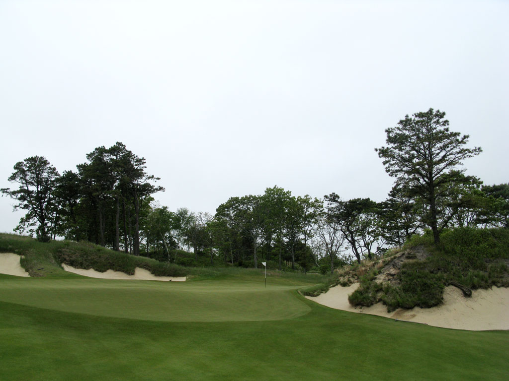 2nd Hole at Sebonack Golf Club (474 Yard Par 4)