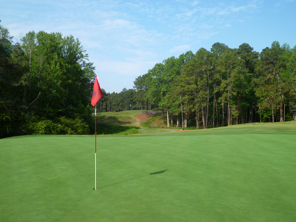 5th Hole at Pine Needles Golf Course (218 Yard Par 3)