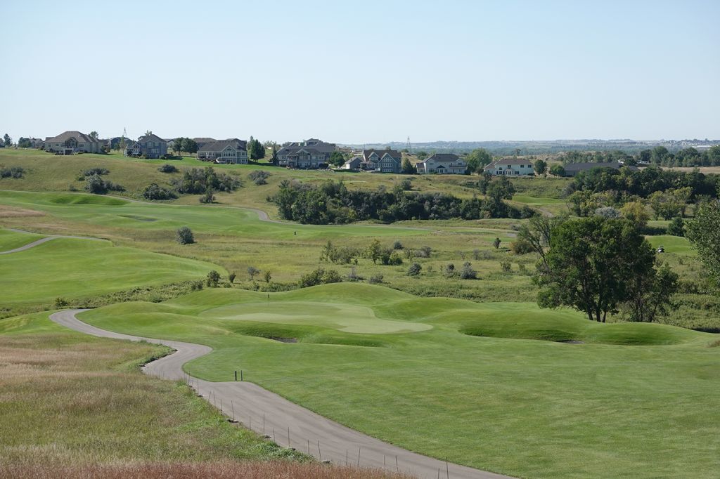 Hawktree Golf Club (Bismarck North Dakota) GolfCourseGurus Hawktree Golf Club (Bismarck North Dakota) GolfCourseGurus