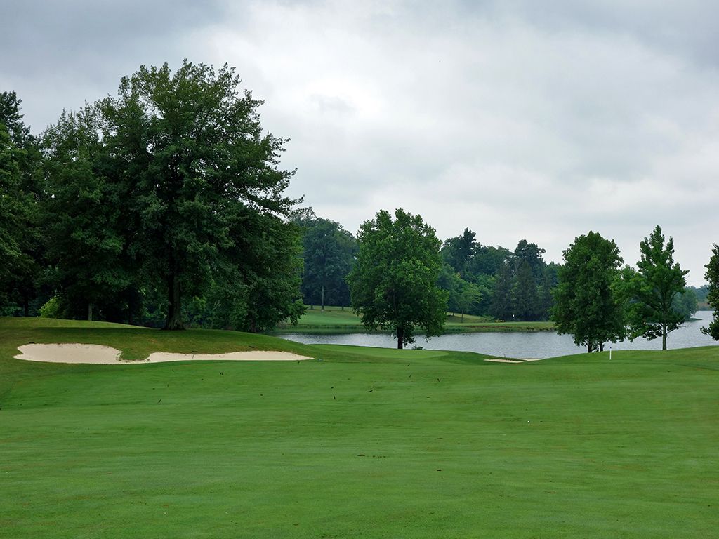 Photographs | GolfCourseGurus