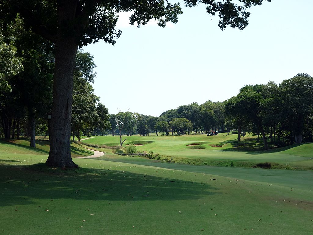 Oak Tree National (Edmond, Oklahoma) | GolfCourseGurus