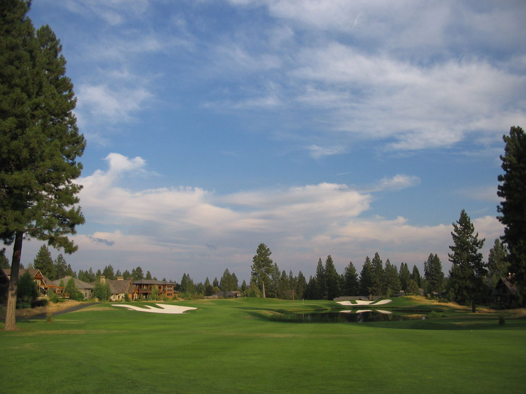 Photographs GolfCourseGurus