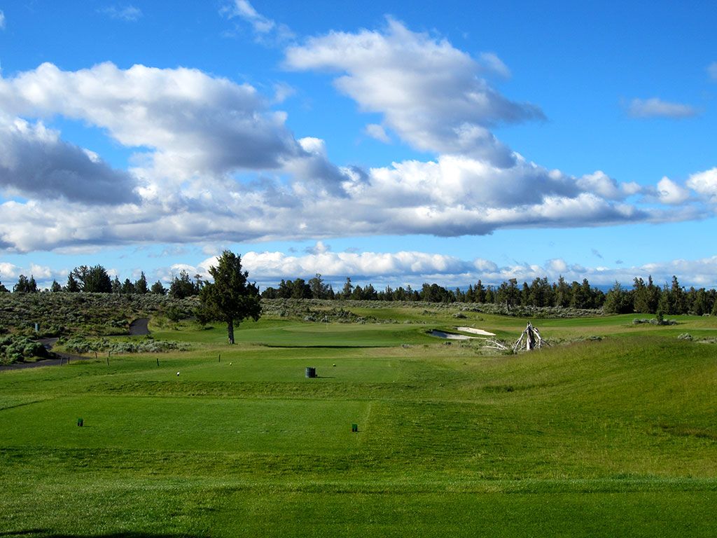 Juniper Golf Course (Redmond, Oregon) GolfCourseGurus