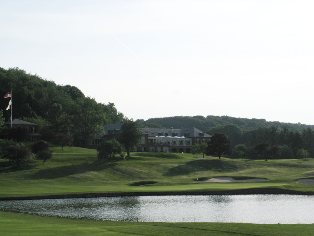 18th Hole at Laurel Valley Golf Club (537 Yard Par 5)