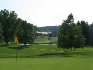 Laurel Valley Flag And Clubhouse