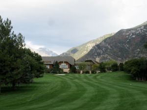 Hidden Valley (Lakes) 9th Clubhouse