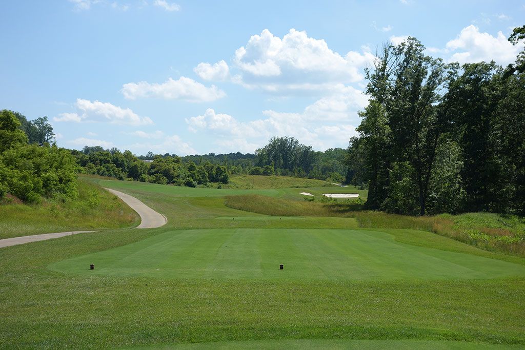 2nd Hole at Potomac Shores Golf Club (405 Yard Par 4)