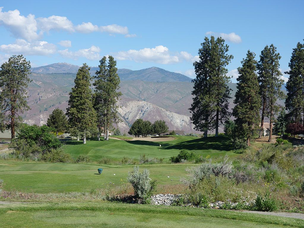 8th Hole at Desert Canyon Golf Resort (224 Yard Par 3)