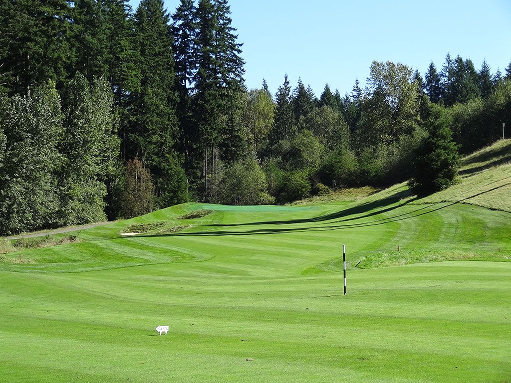 17th Hole at Gold Mountain (Olympic) (467 Yard Par 4)