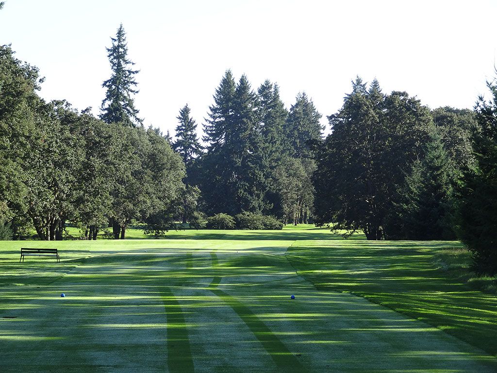 8th Hole at Tacoma Country and Golf Club (477 Yard Par 4)
