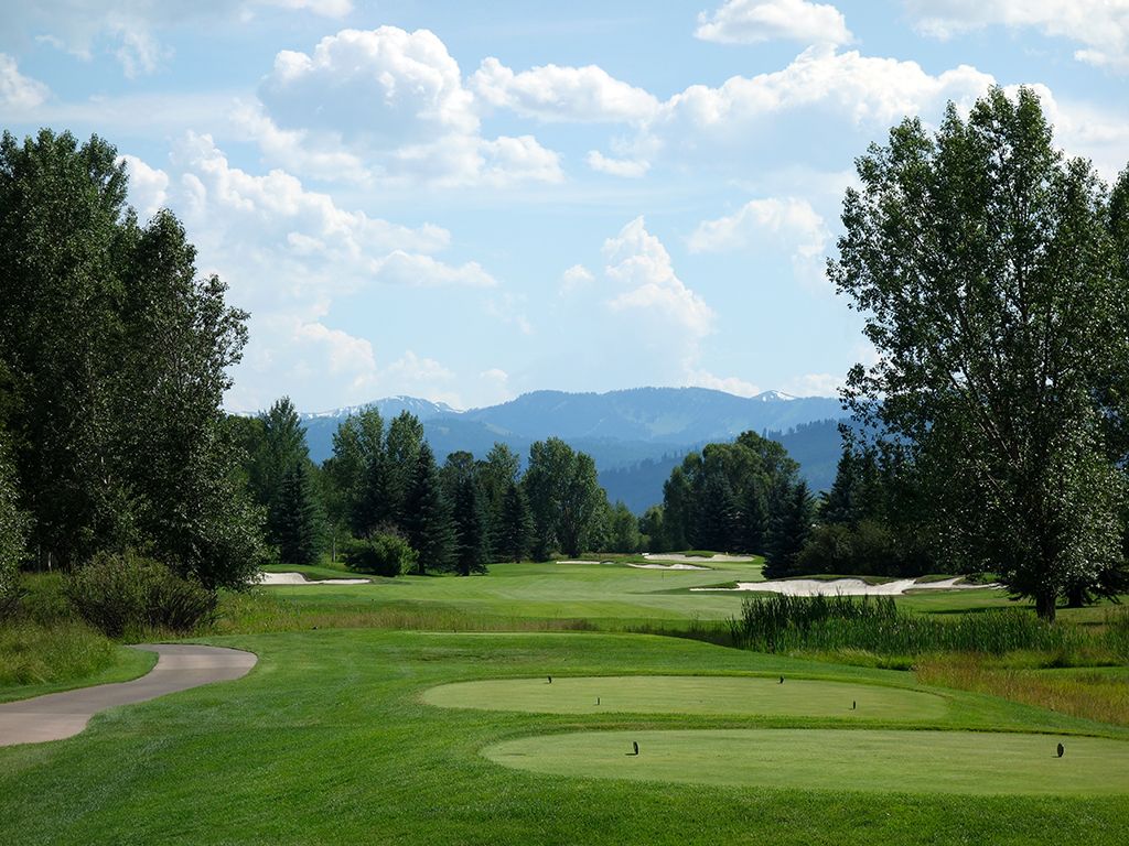 Photographs GolfCourseGurus